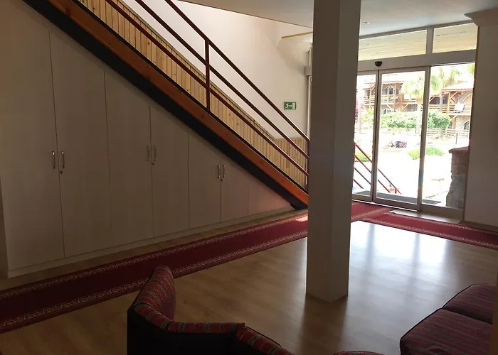 Lycian 올루데니스